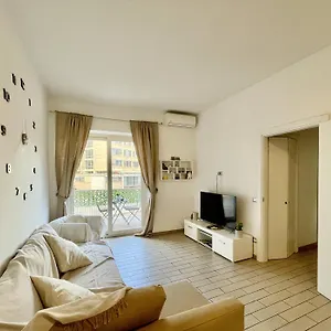 Domus Laterani By Jfm - Comfortable Big Terrace Colosseo Appartamento
